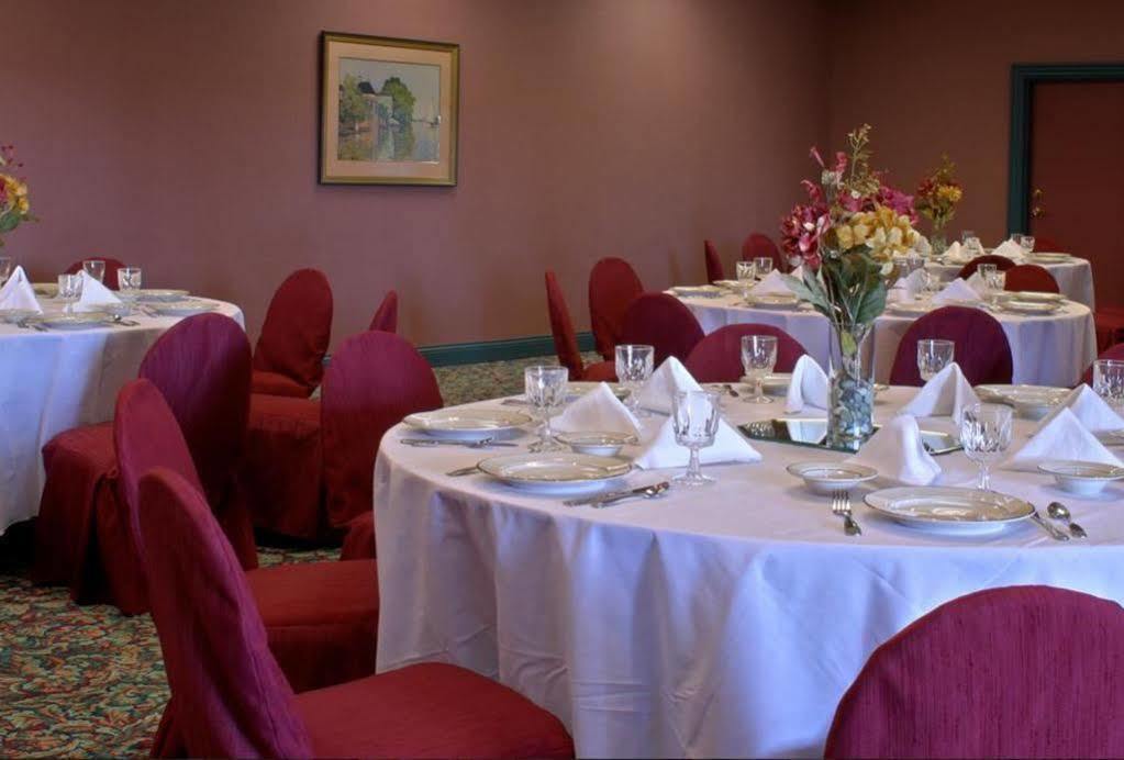 Euro-Suites Hotel Morgantown Esterno foto